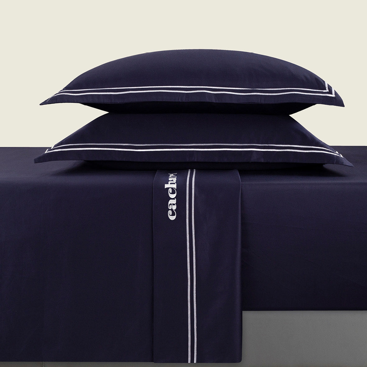 Sheet set cotton satin - La Rochelle White / Dark blue