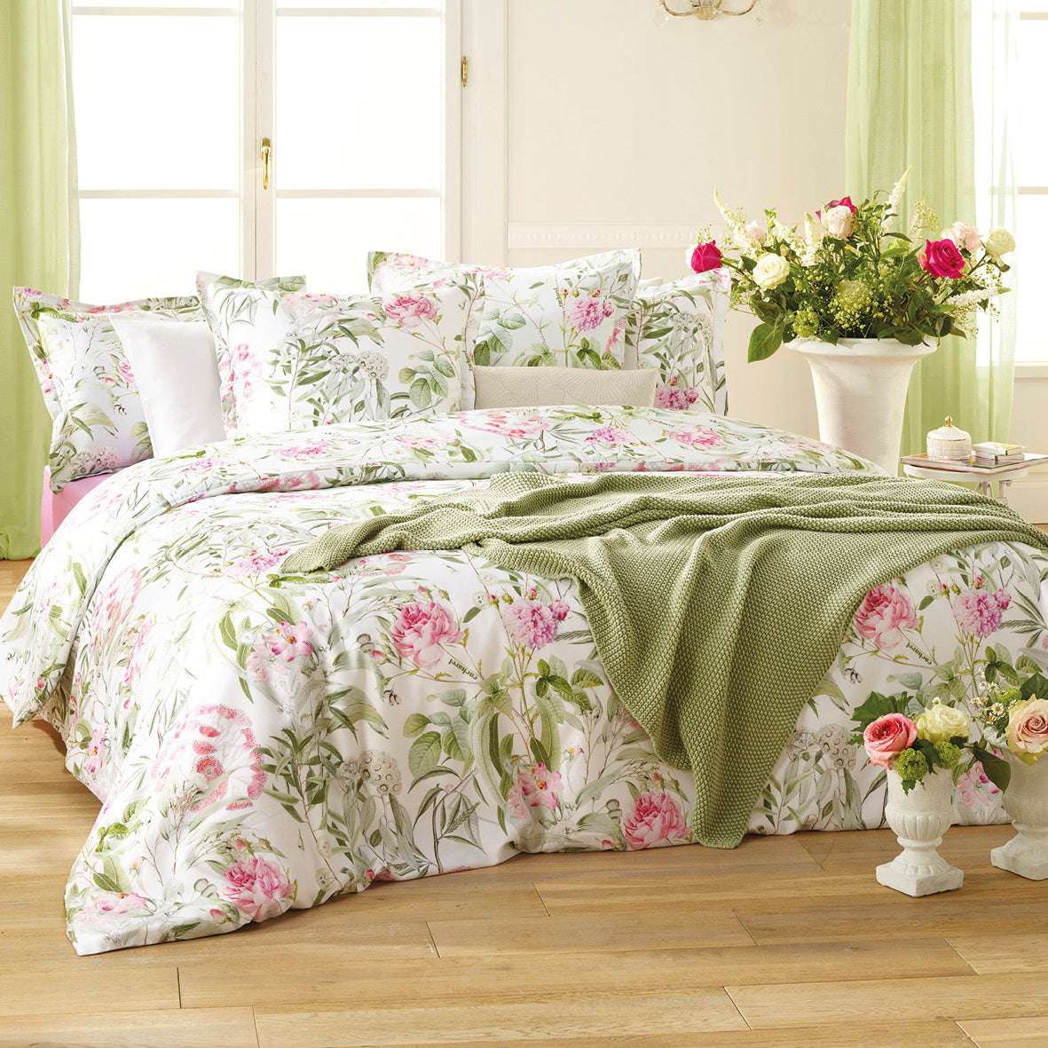 Duvet cover + pillowcase(s) cotton satin - Jardin de Roses Thyme Green / White