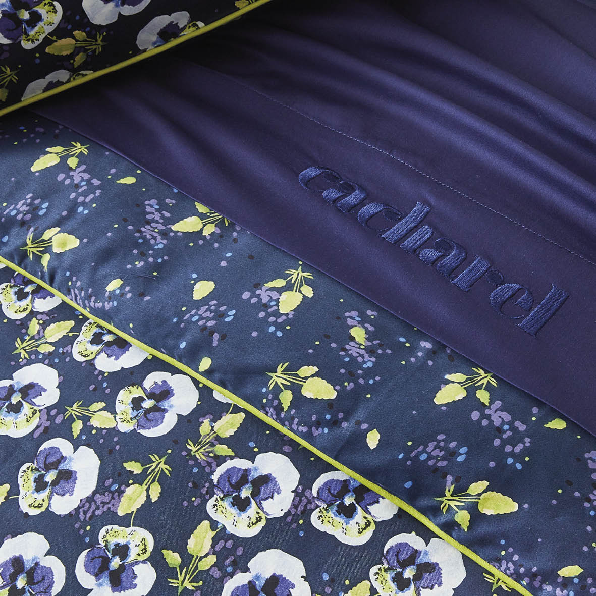 Flat sheet cotton satin - Pansy small Dark blue