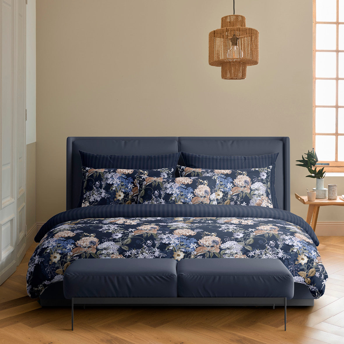 Duvet cover + pillowcase(s) cotton satin - Floraison d'hortensias dark blue