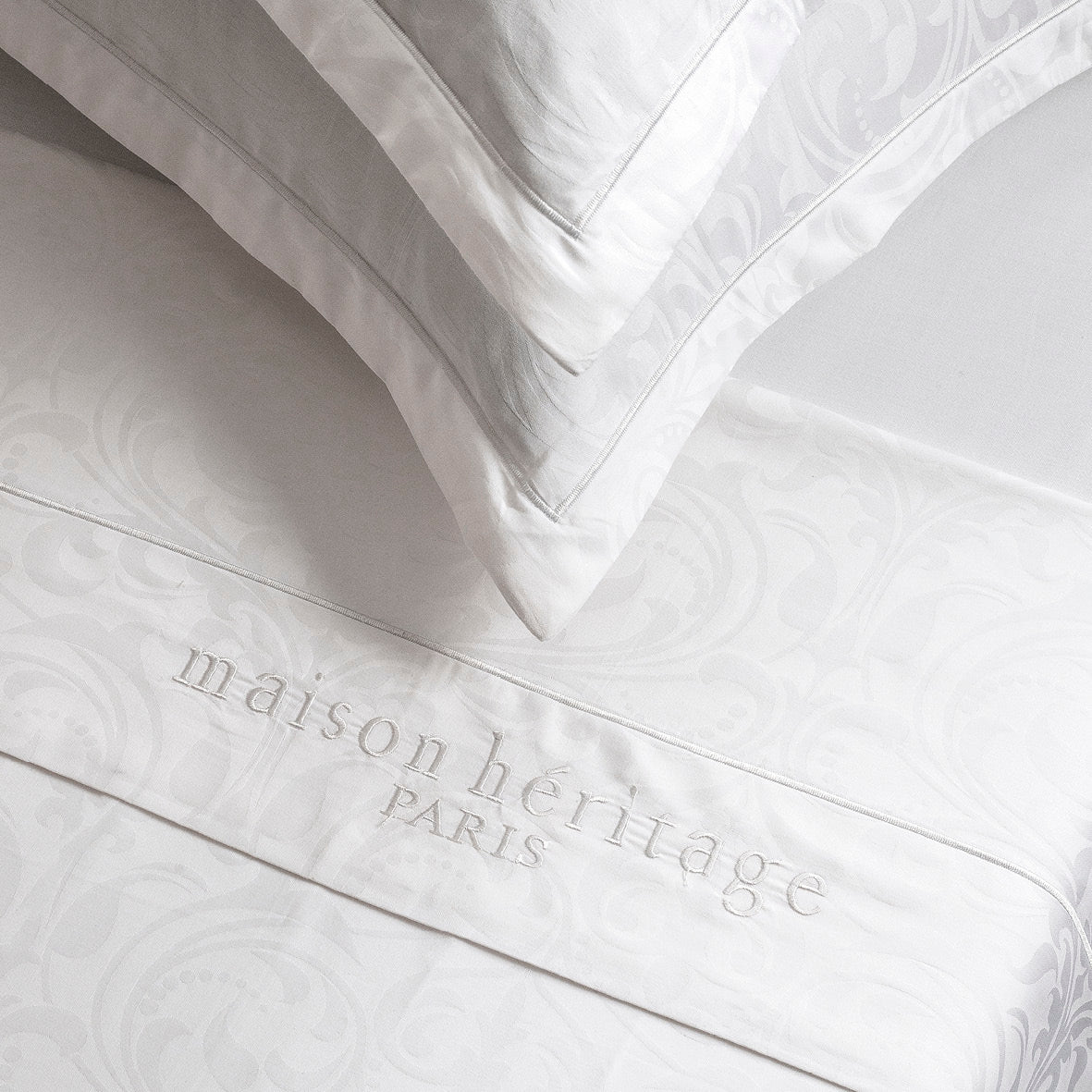 Sheet set : fitted sheet, flat sheet, pillowcase(s) in satin cotton - Jacquard woven - Baroque White