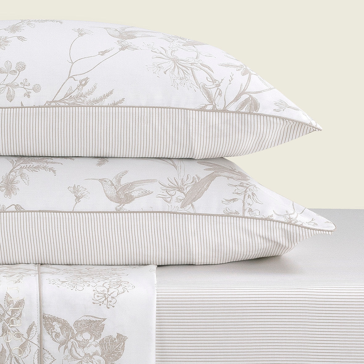 Taie(s) d'oreiller satin de coton - Colibri floral Taupe