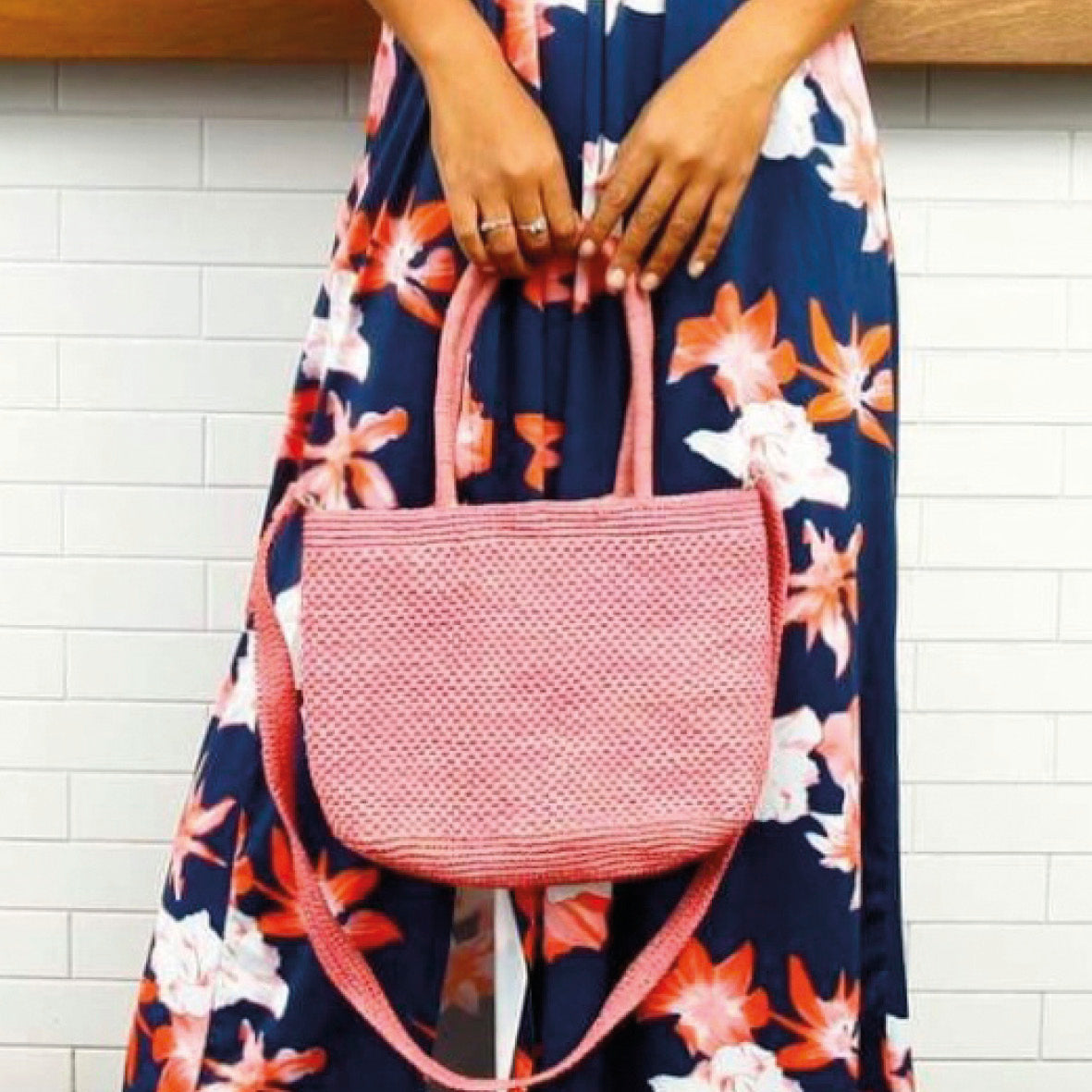 Handbag in raffia Noro Natural Pink