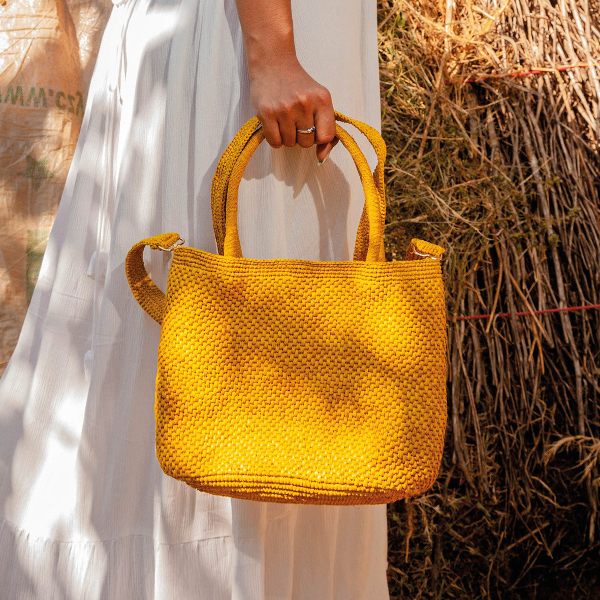 Handbag in raffia Noro Natural Yellow