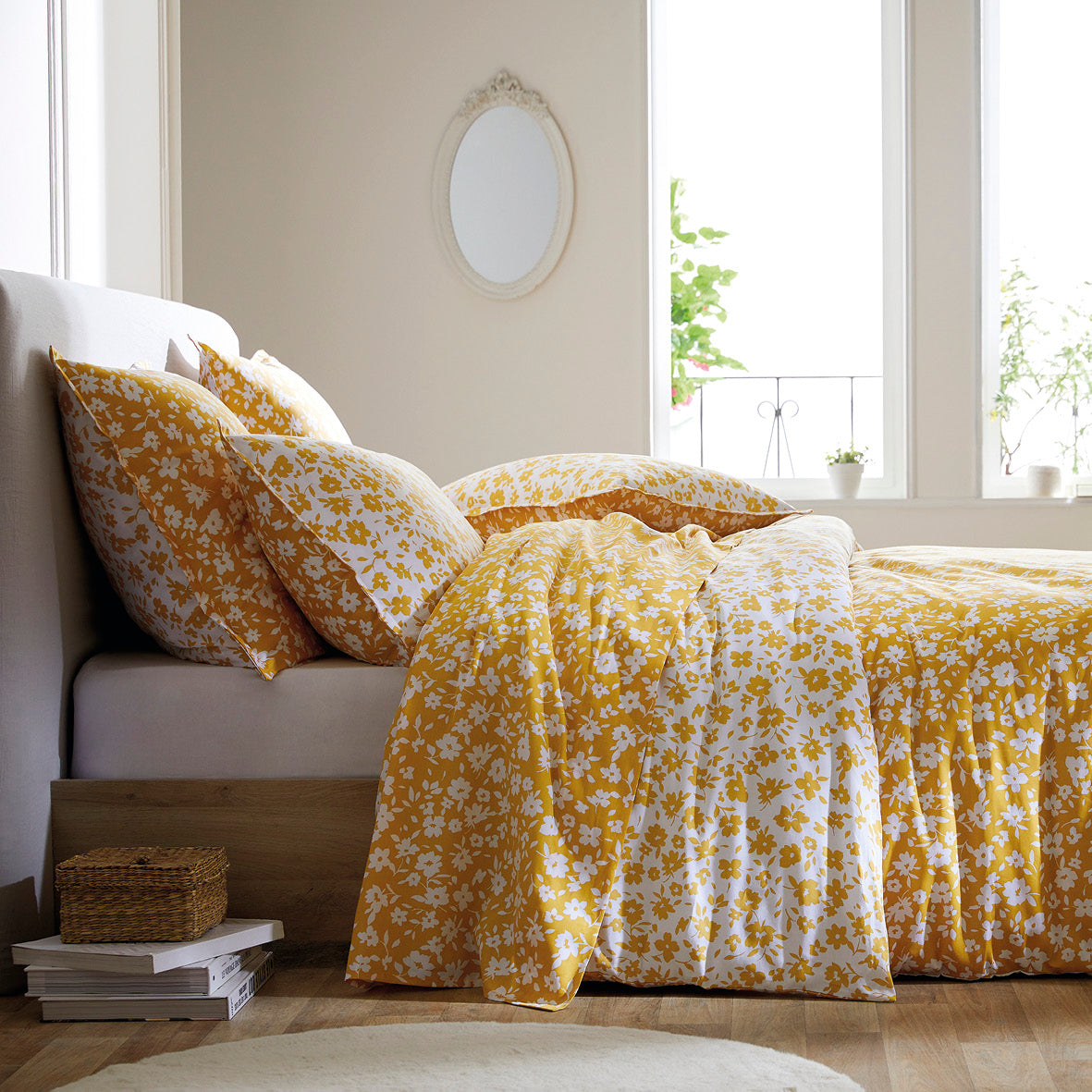 Duvet cover + pillowcase(s) cotton satin - Les Yeux de Suzanne Yellow